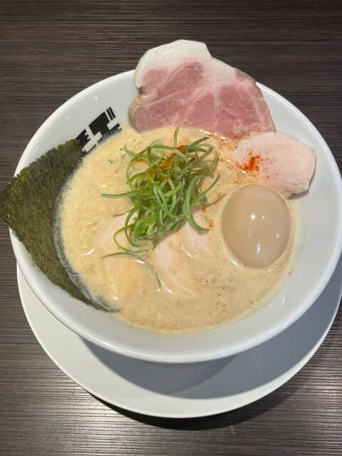 Ramen Torikaji Ippai: рамен на курином бульоне