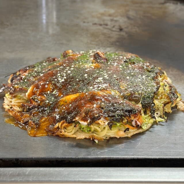 Okonomiyaki Tecchan Honten: классическое окономияки в стиле Михара