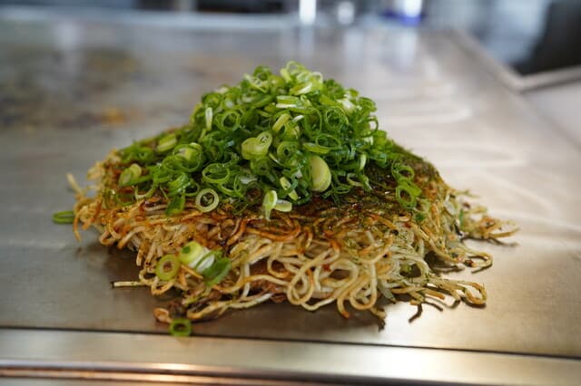 Okonomiyaki Hasshou: классические окономияки по-хиросимски