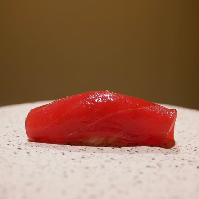 Sushi Koushirou: авторское омакасе в Хиросиме
