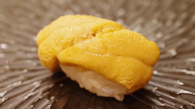 Sushi Tomo: эталонные суши в стиле эдомаэ