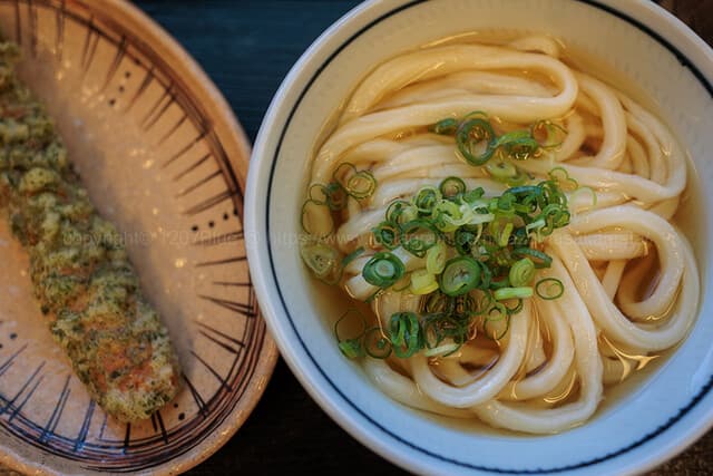 Miyatake Udon: сануки-удон ручной нарезки, горячий или холодный