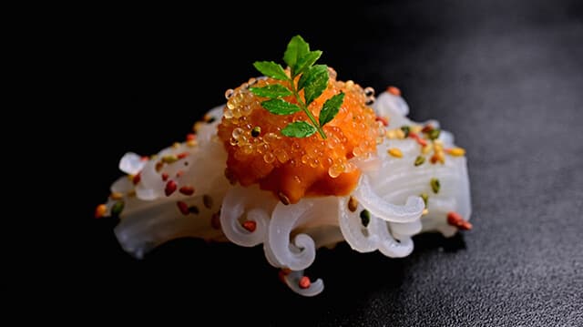 Sushi Kougetsu: современный стиль суши Кюсю-маэ